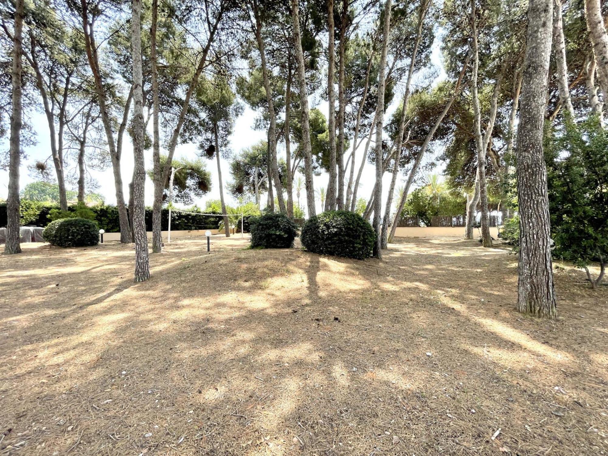 Luxurycambrils Resort&Spa Exteriör bild