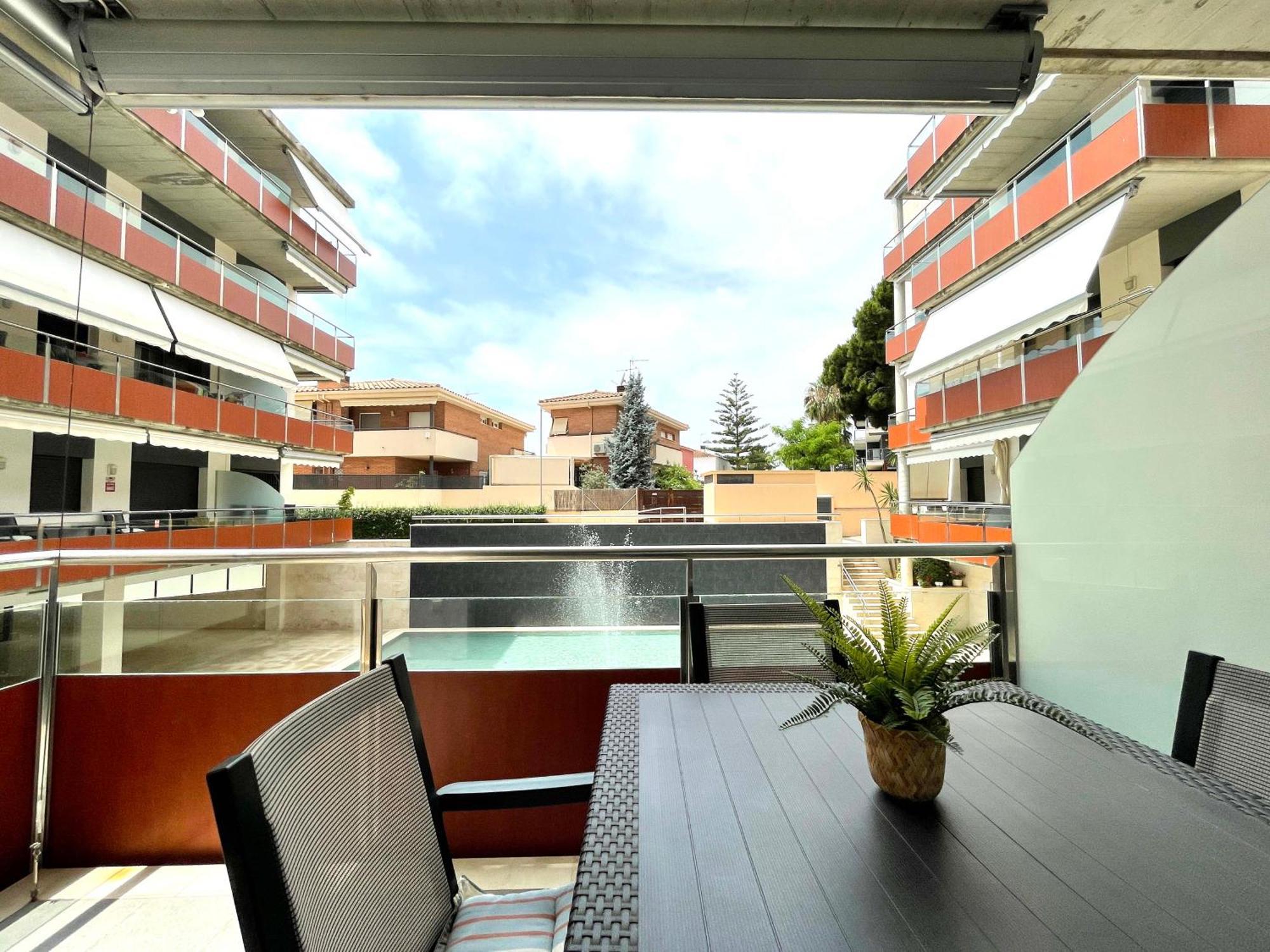 Luxurycambrils Resort&Spa Exteriör bild