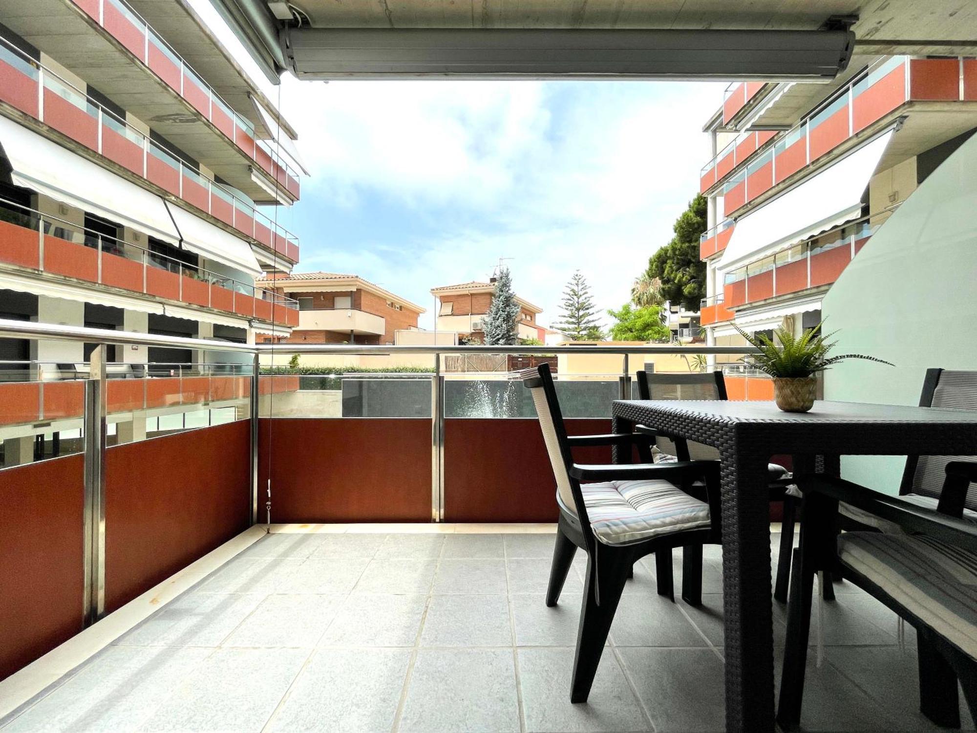 Luxurycambrils Resort&Spa Exteriör bild